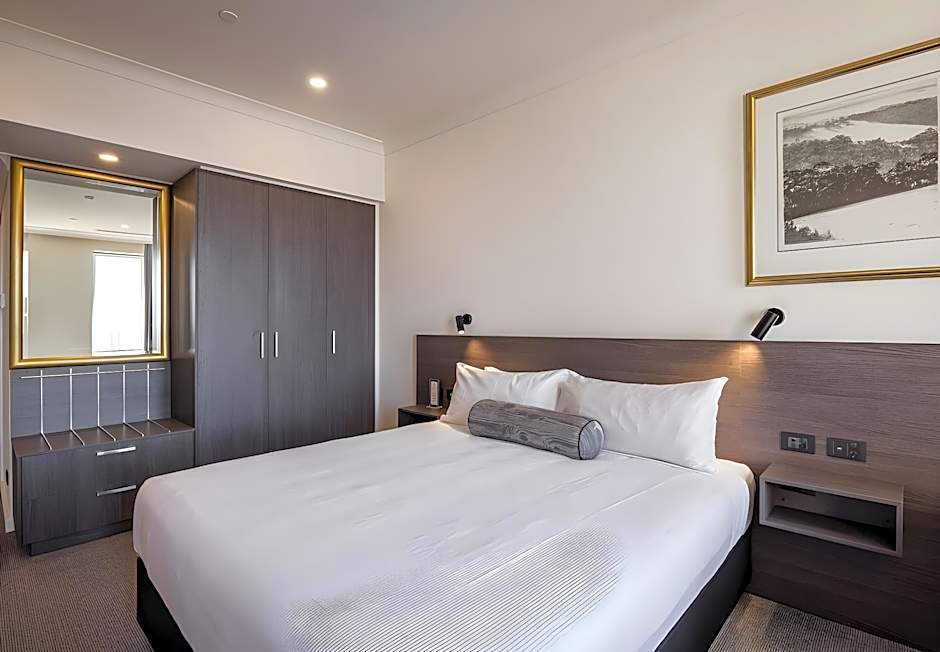 Duxton Hotel