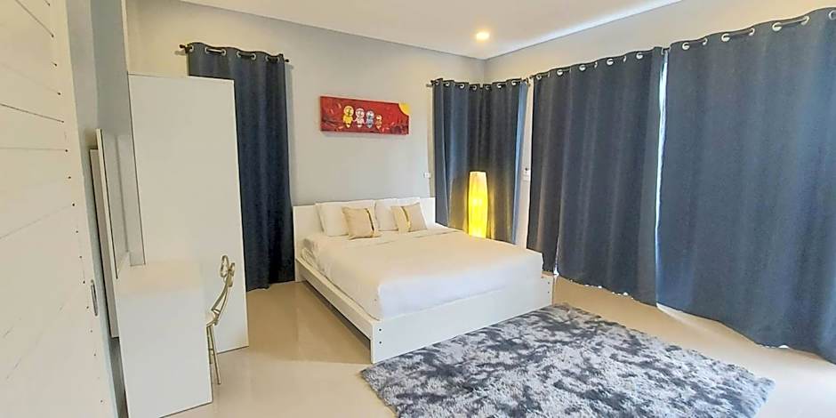 Udomsuk villa phuket