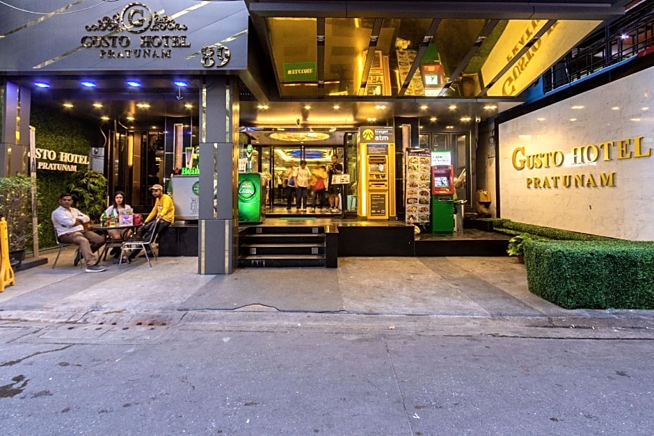 Gusto Pratunam Hotel