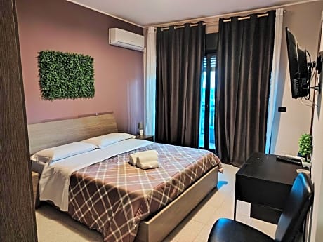 Deluxe Double Room with Sea View