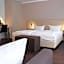 Manhattan Hotel