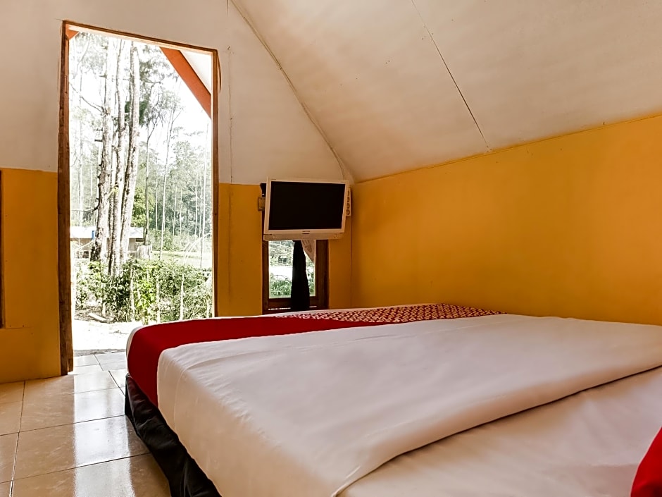 Cigadog Residence Mitra Reddoorz