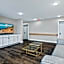 Gold Coast Inn ⁀➷ Breathtaking Sunsets ➠ Standard Lake View Room ➠ 106