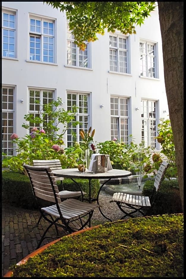 Small Luxury Hotel De Witte Lelie