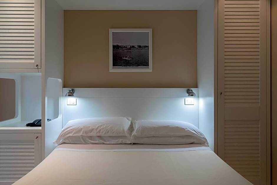Hotel Bristol