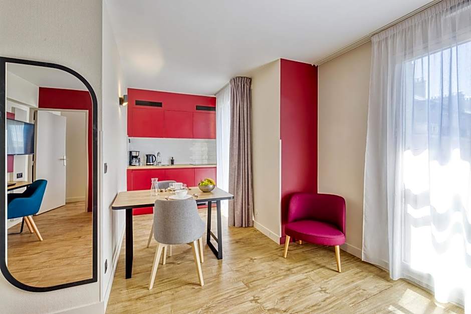 Appart'City Confort Paris Clichy - Mairie