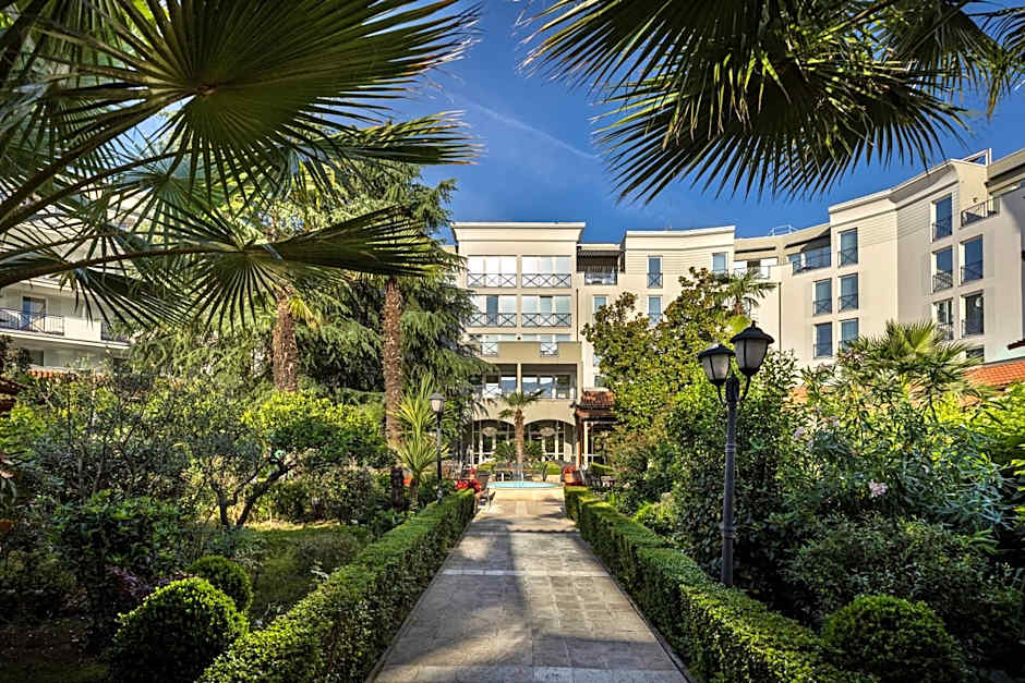 Rogner Hotel Tirana
