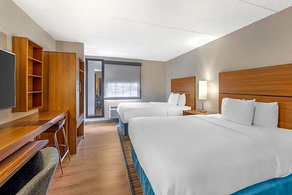 MainStay Suites Oak Brook Terrace - Chicago