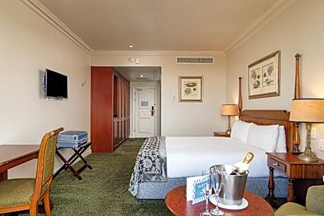 1 Superior King Bed Non Smoking