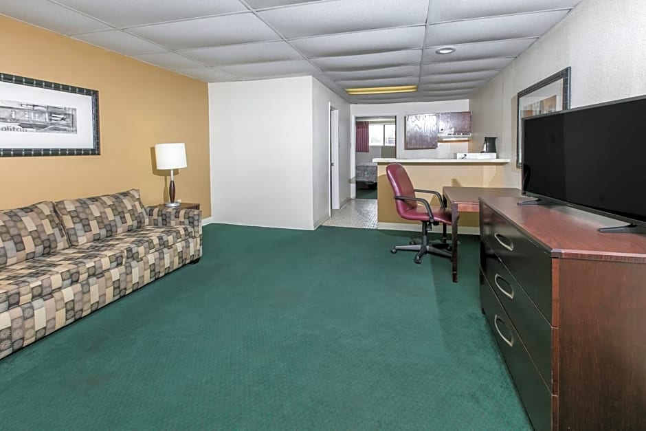 Knights Inn Longview