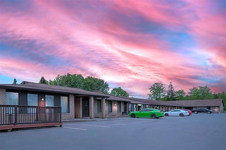 Photo 1 of 23 of SureStay Hotel by Best Western Kemptville