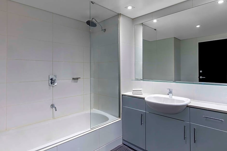 Adina Apartment Hotel Perth