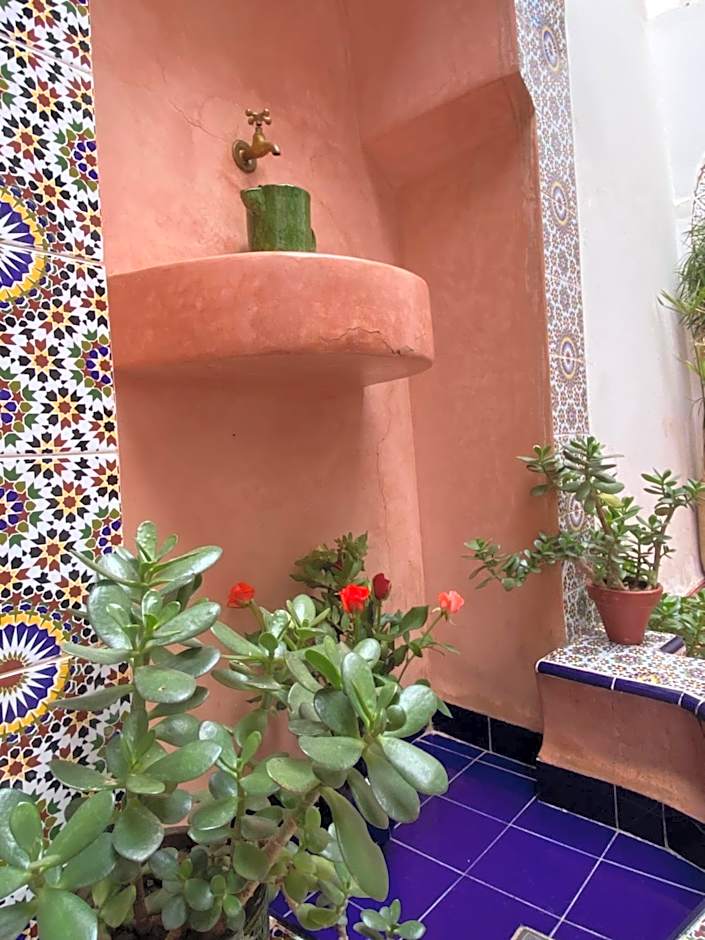 Dar Sarah-Mouassine-Marrakech, Riad authentique idéalement situé