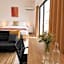 Holiday House Kata & Karon Phuket Hotel
