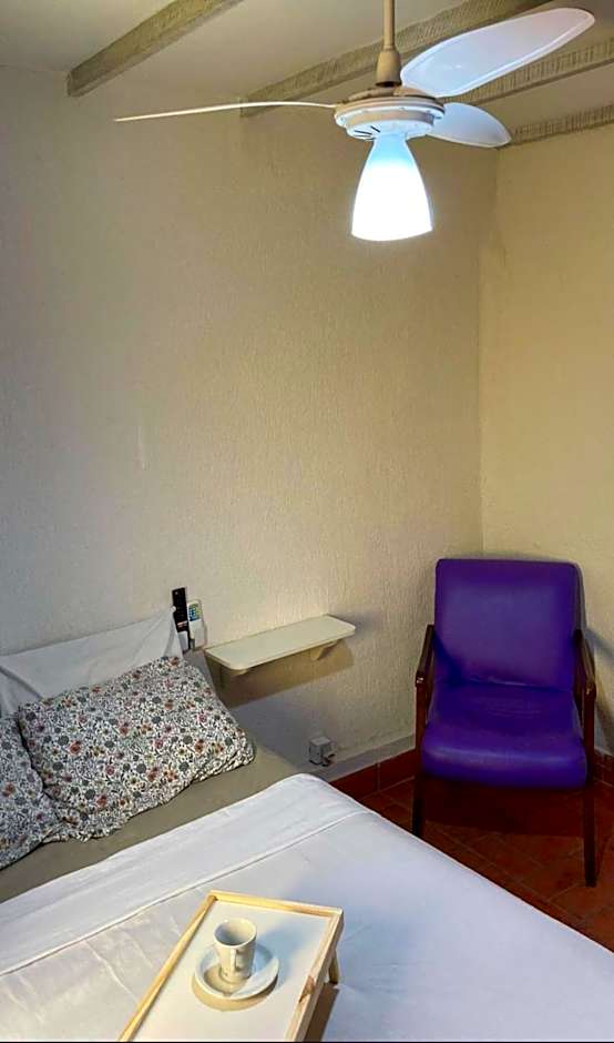 Quarto à 500m da praia Espaco Aconchego do Gugu