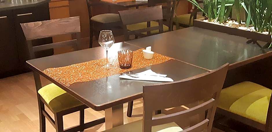 Escale Oceania Vannes Centre