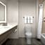 Holiday Inn Express & Suites Knoxville-Clinton By IHG