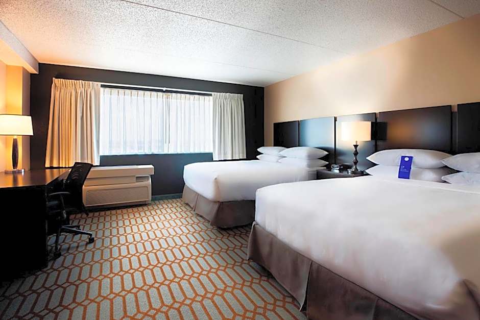 Delta Hotels by Marriott Fargo