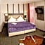 Hotel Famosa
