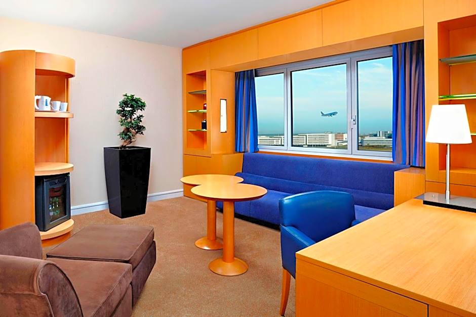 Sheraton Paris Charles de Gaulle Airport Hotel