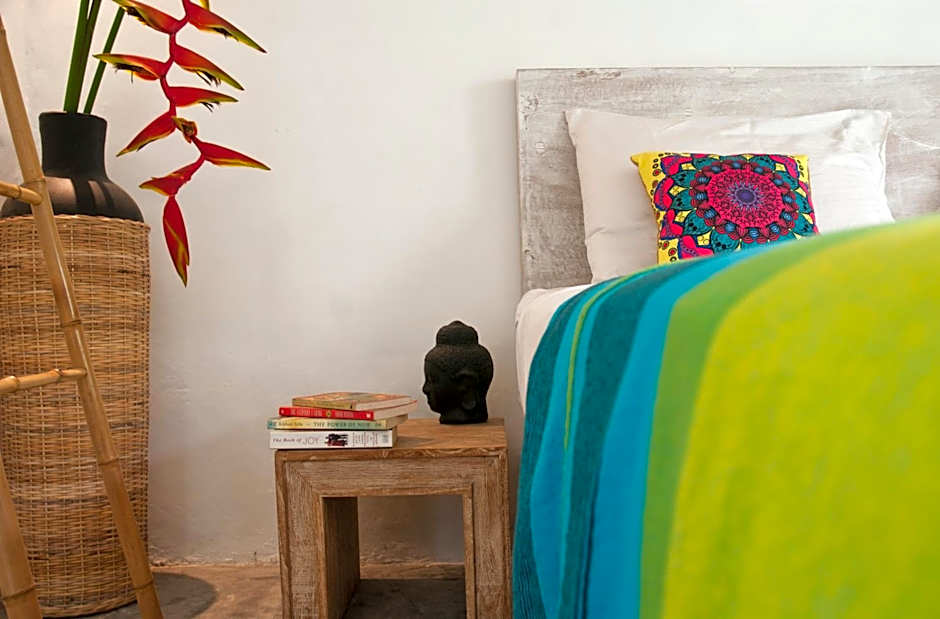 New! Walk To Seminyak Beach, Cafes, All Else