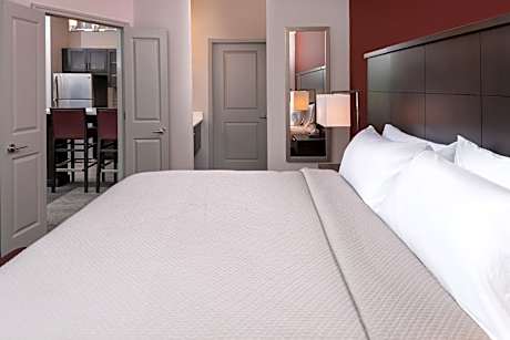 1 King 1 Bedroom Suite Communication Accessible Sofa Bed