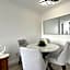 Luxary Condo Downtown Vancouver with free parking