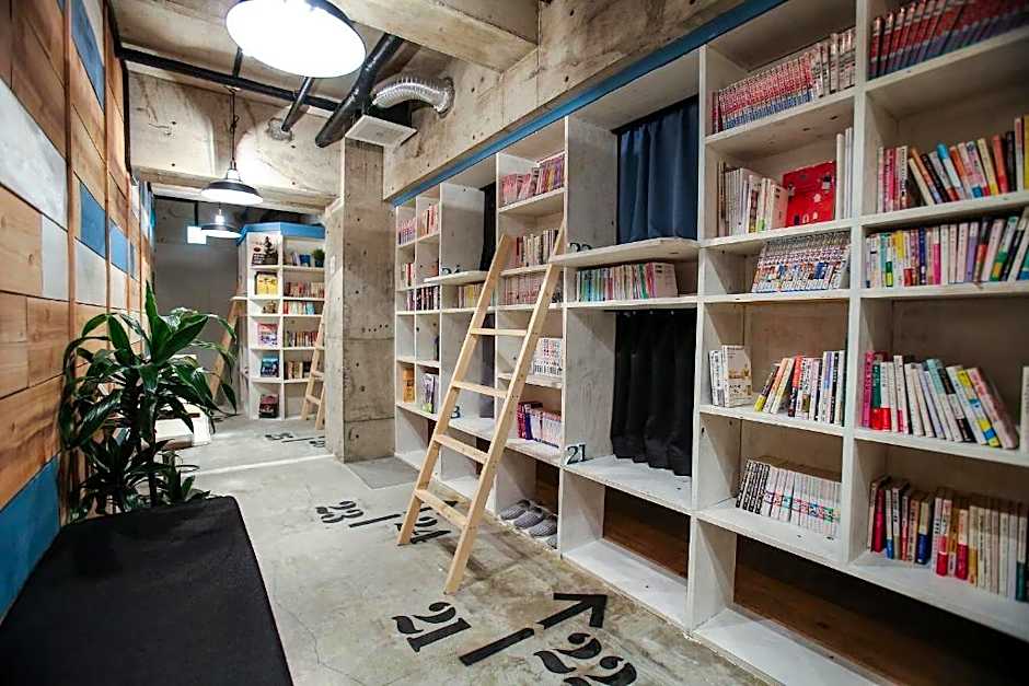 bnbplus Niigata Book Inn