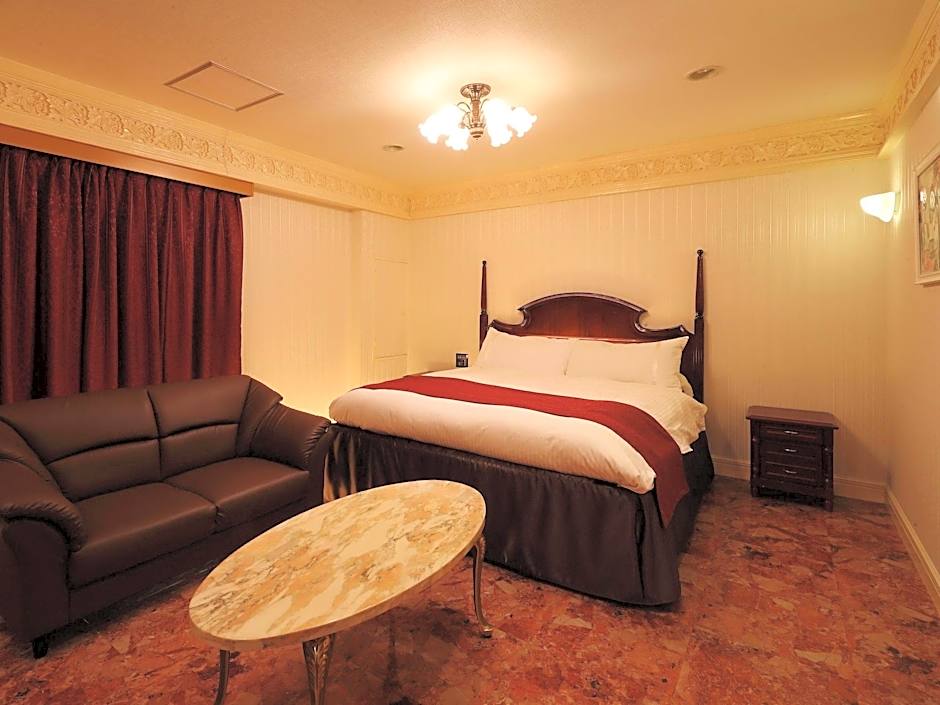 Hotel Fine Garden Suzuka - Free Parking