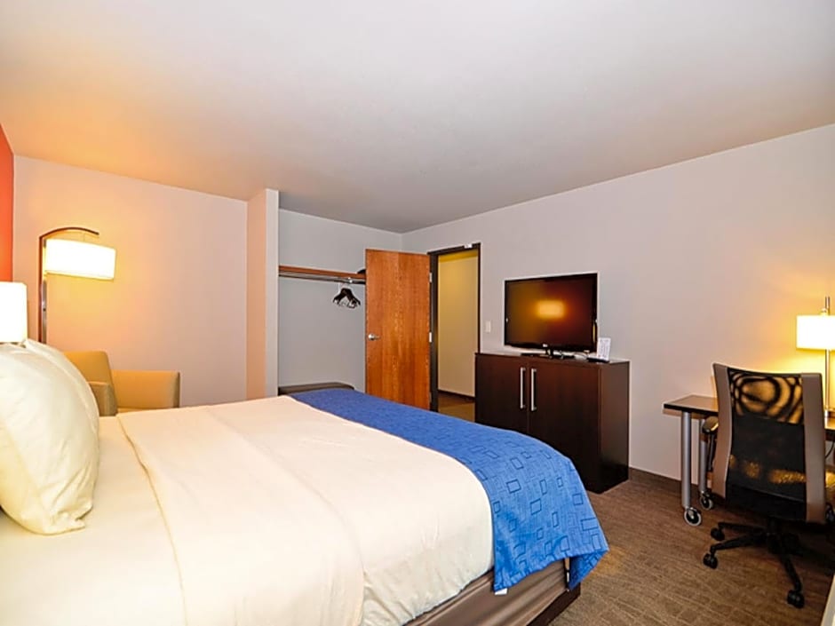 Astoria Extended Stay & Event Center