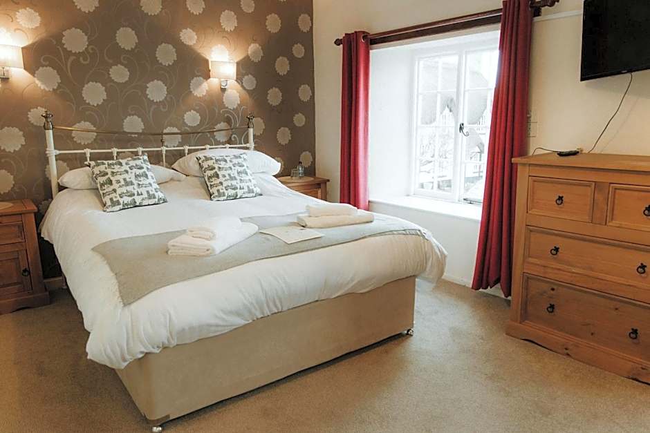 Photo 1 of 7 of Superior Suite