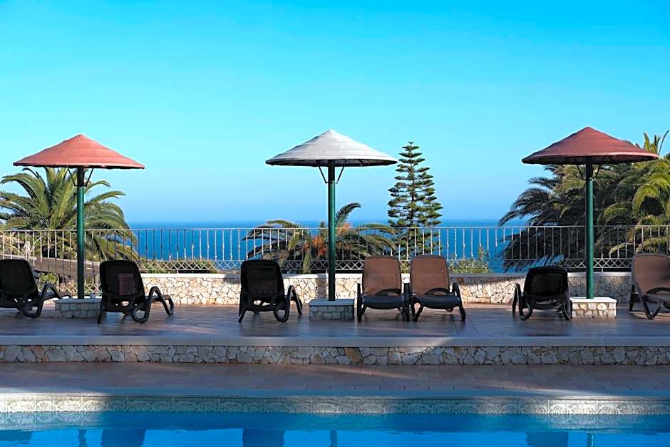 Quinta do Mar - Country & Sea Village