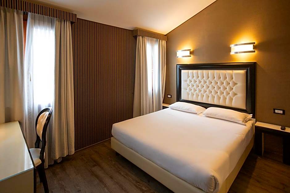 Duomo Boutique Hotel