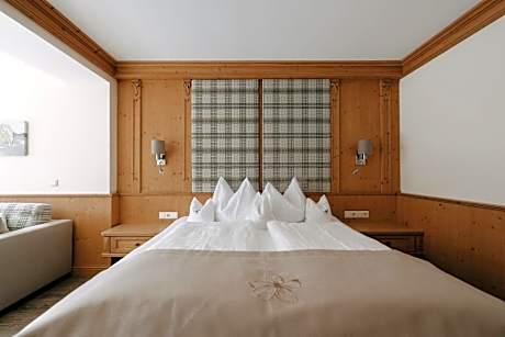 Junior Suite with Terrace