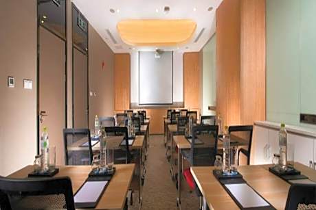 Holiday Inn Express Yancheng City Center