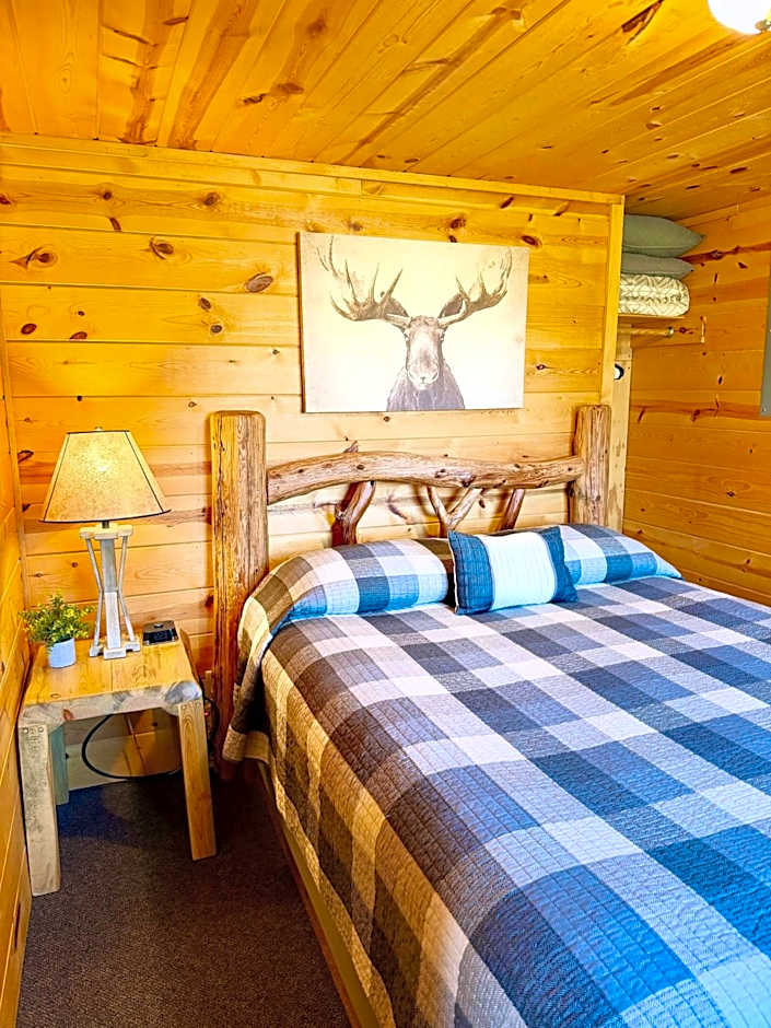 Mountain View Lodge & Cabins