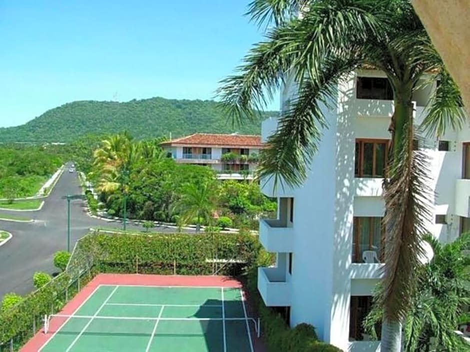 Ixtapa Palace