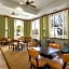 Hampton Inn By Hilton And Suites Austin-Airport