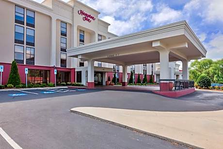 Hampton Inn By Hilton Hendersonville