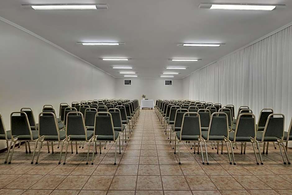 Hotel Deville Express Guaira