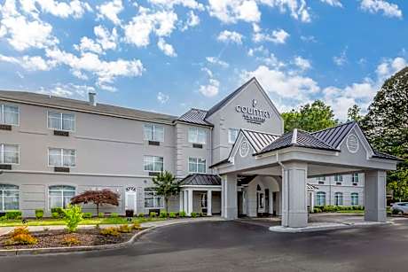 Country Inn & Suites by Radisson, Newport News South, VA