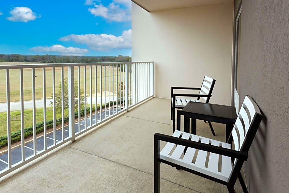 Hampton Inn & Suites Lanett/West Point