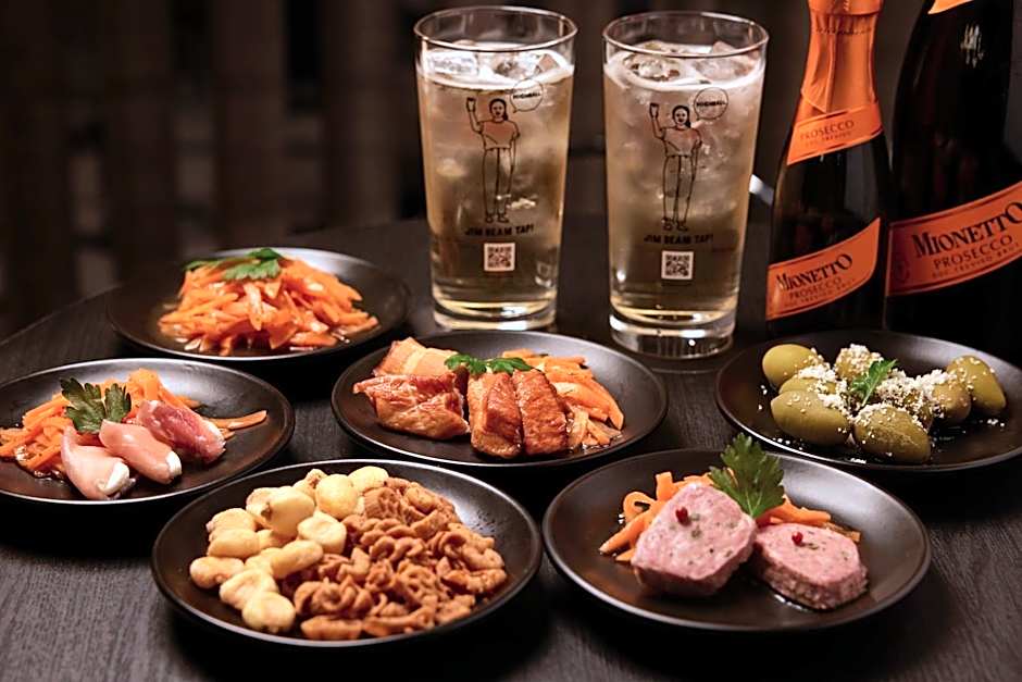 ALFIT HOTEL & BAR AKASAKA