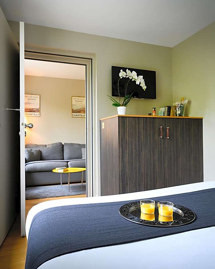 Suites & Hotel Helzear Champs-Elysees