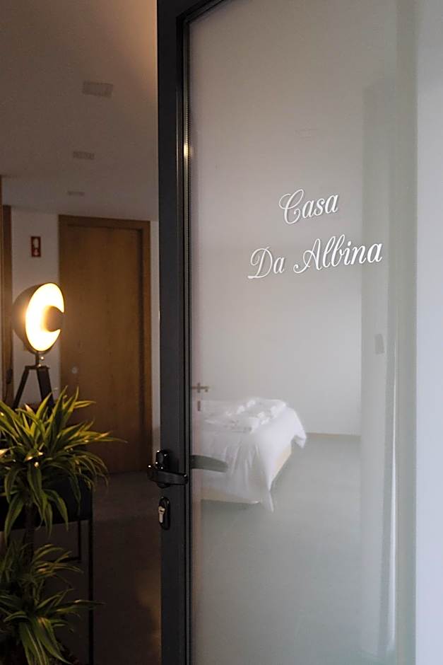 Abraços dos Avós - Casas de aldeia