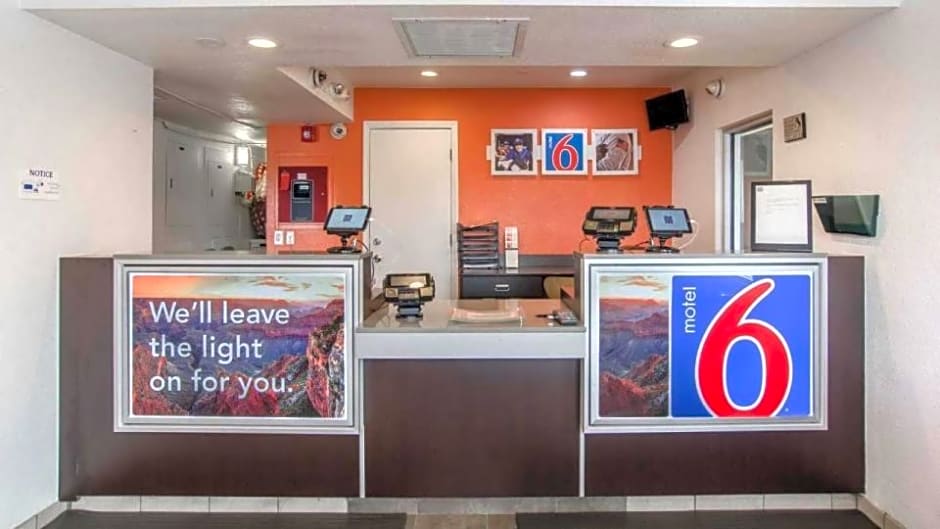 Motel 6-Rock Springs, WY