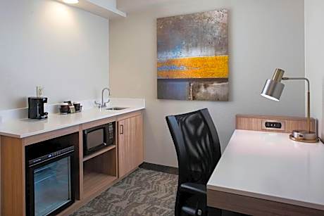 Two-Bedroom Executive Suite