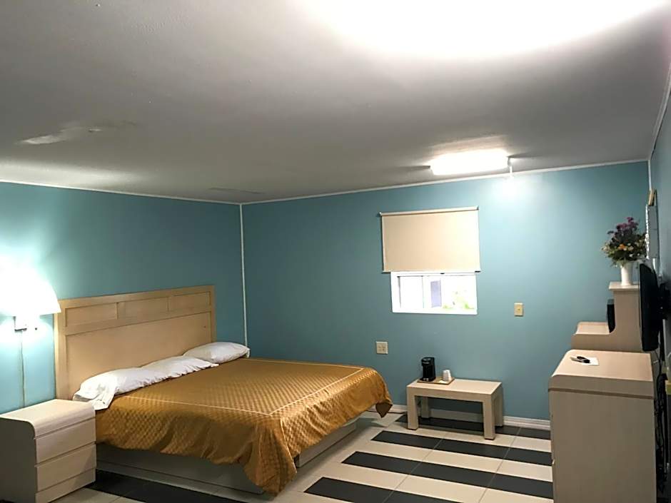 Apollo Inn - Cocoa