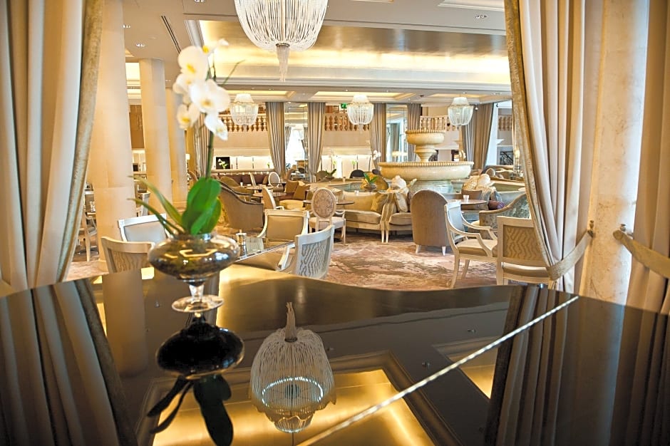 InterContinental Phoenicia Beirut By IHG