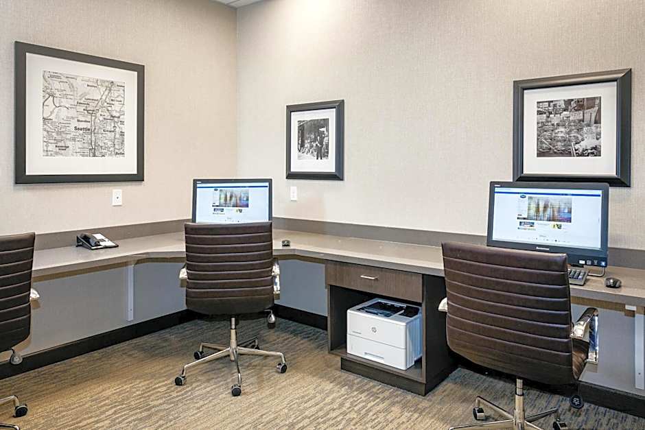 Hampton Inn & Suites Seattle/Northgate
